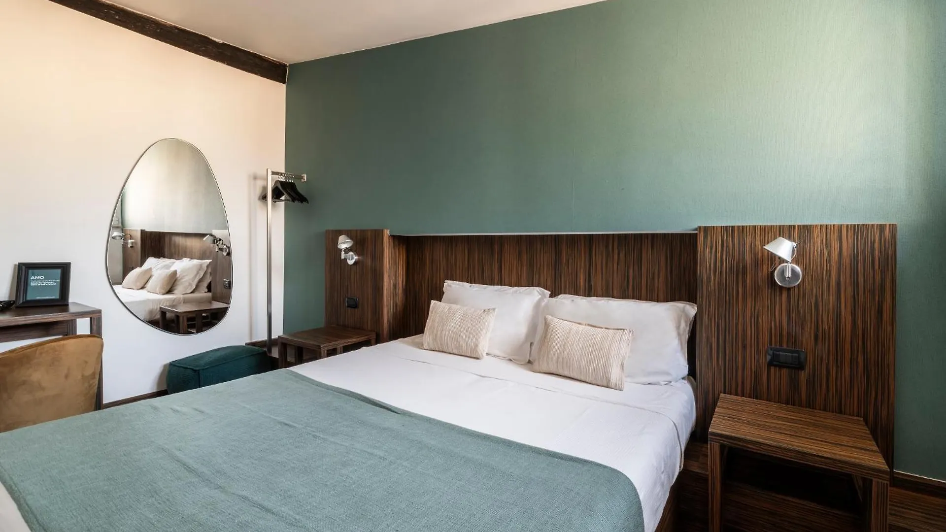 Easylife - Suite In Colonne San Lorenzo Milano 0*, Milan
